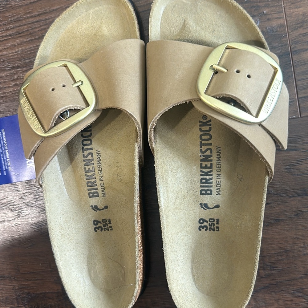 Birkenstock Beige Sandals